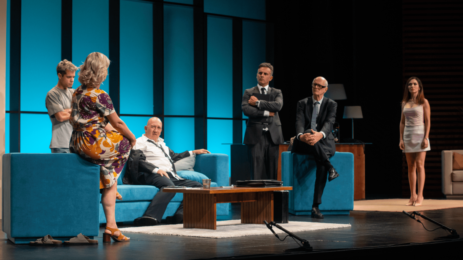 Comédia “CHEQUE-MATE” leva José Raposo, Rui Unas e Carla Andrino ao Porto no Teatro Sá Bandeira