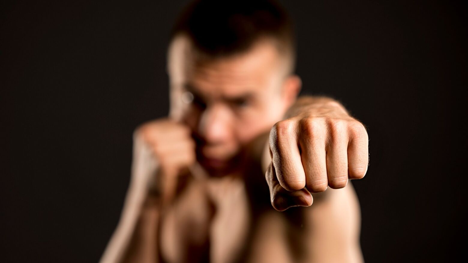 Estudante da Universidade Cat&oacute;lica no Porto agredido no campus por quatro jovens