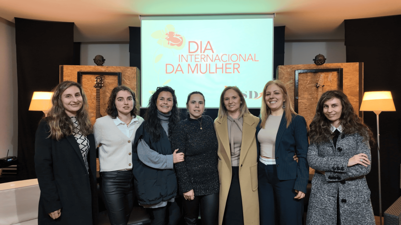 Mulheres Social-Democratas de Lousada assinalaram o Dia da Mulher com uma tertúlia