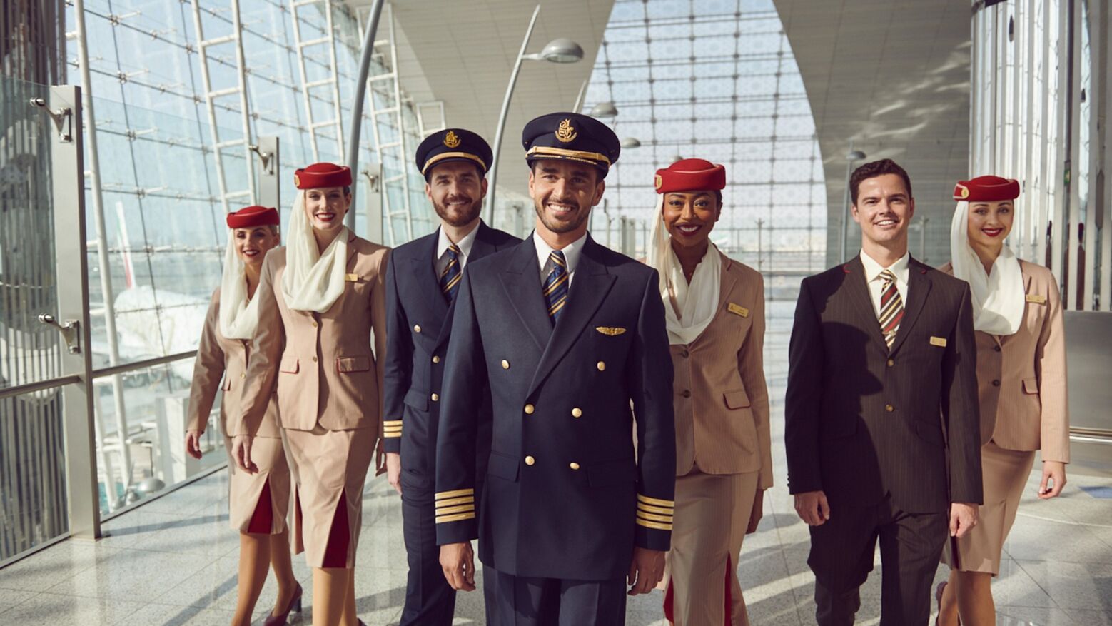 Emirates vai recrutar pilotos no Porto