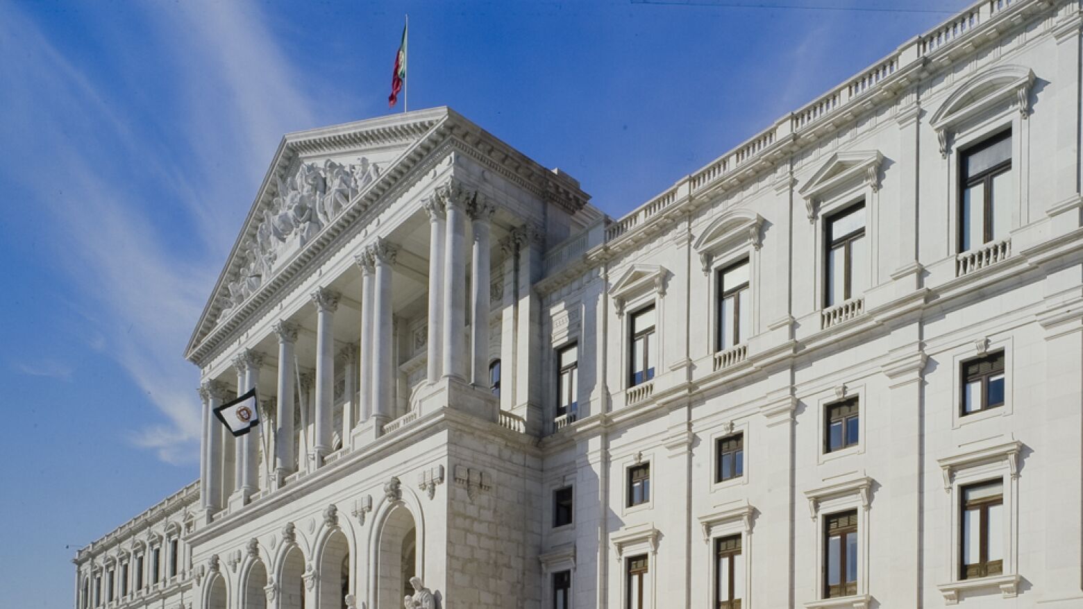 PCP apresenta na Assembleia da República propostas para resolver problemas de mobilidade no distrito do Porto