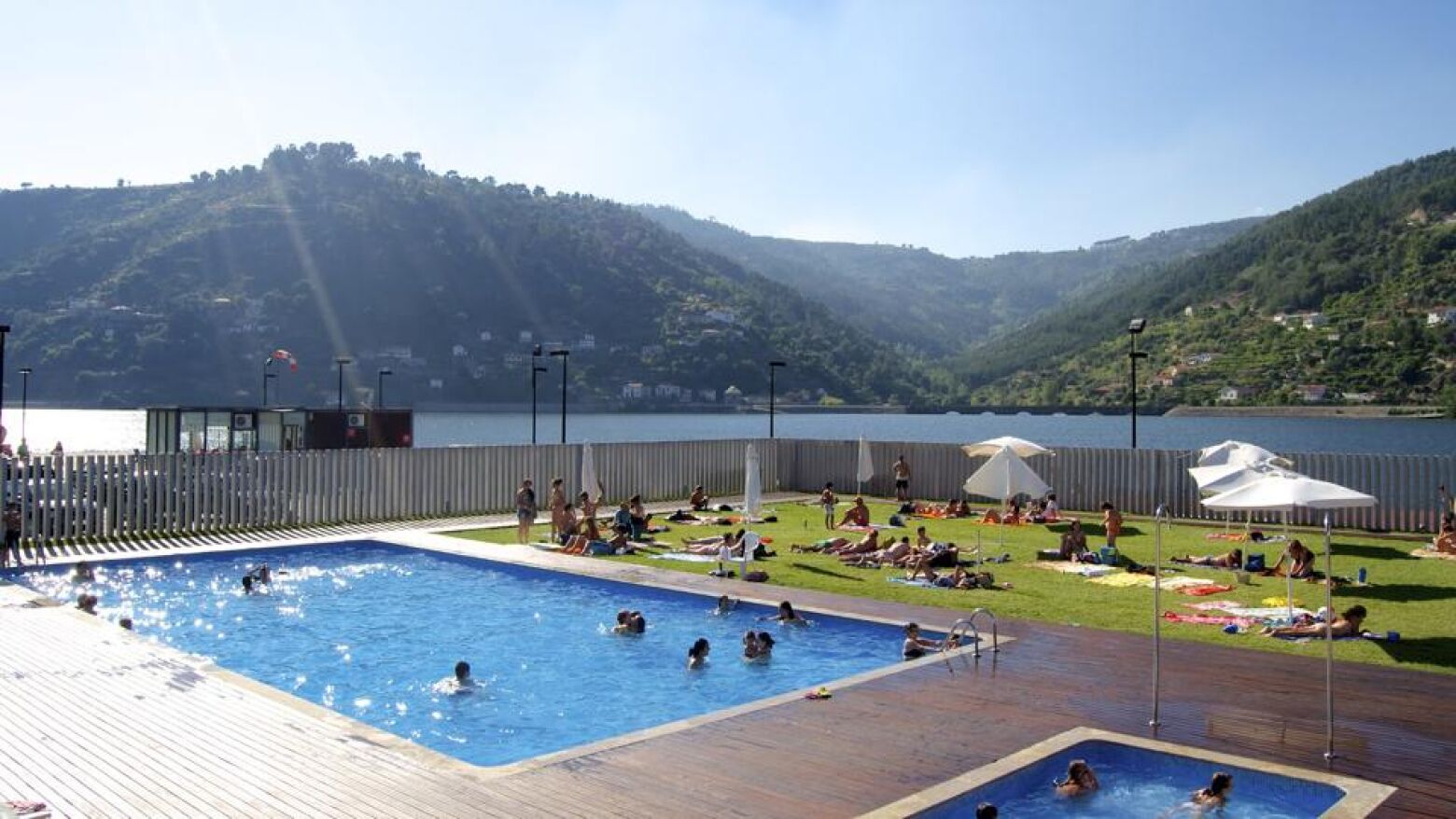 Piscinas ao ar livre reabrem em Resende a 14 de junho para animar o verão