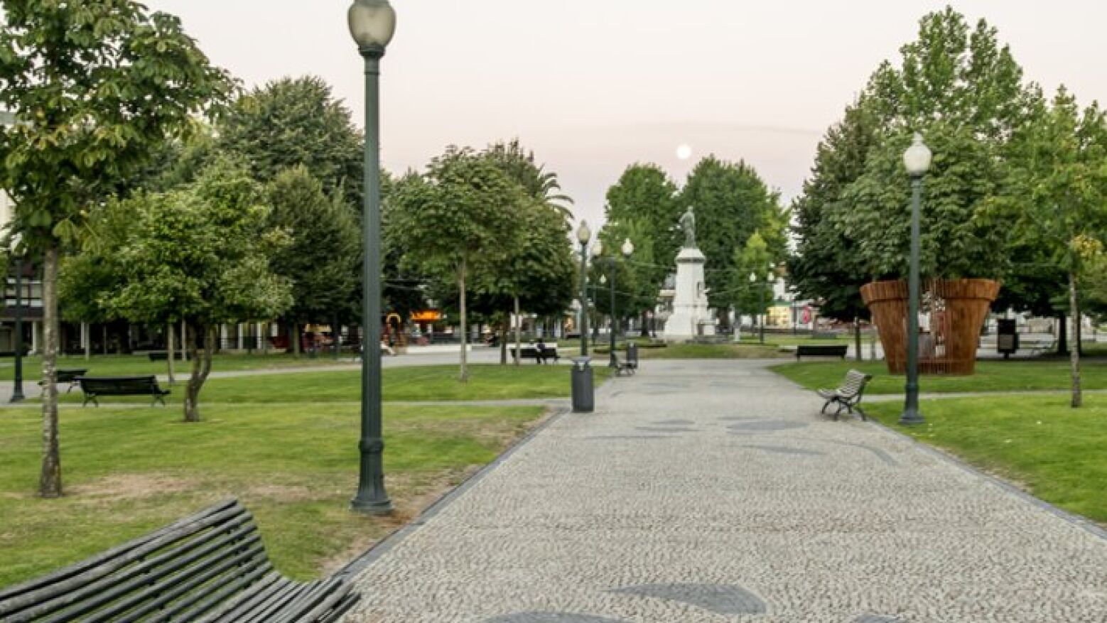Paredes apresenta fim de semana cultural com teatro solid&aacute;rio, literatura e Janeiras