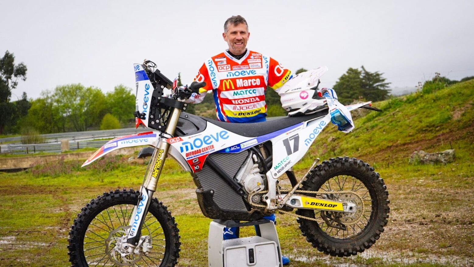 Pedro Bianchi Prata faz estreia histórica com moto 100% elétrica no Rally Raid Portugal 2025