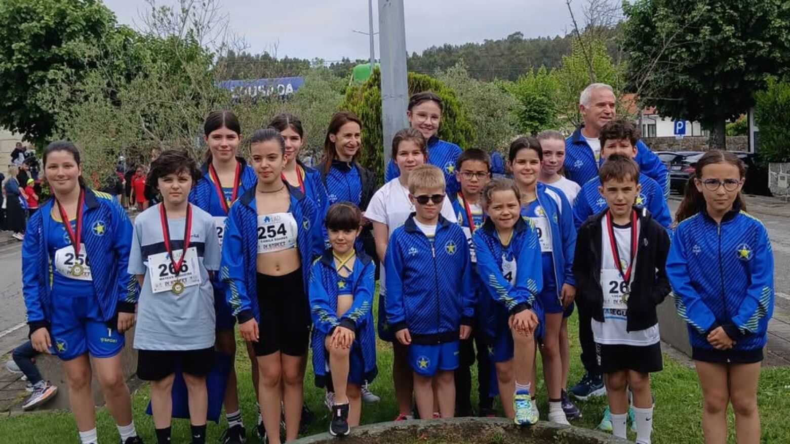 Atletas Estrelas do Marco participaram no IX Street Cross Lustosa e no Trail Bem Viver