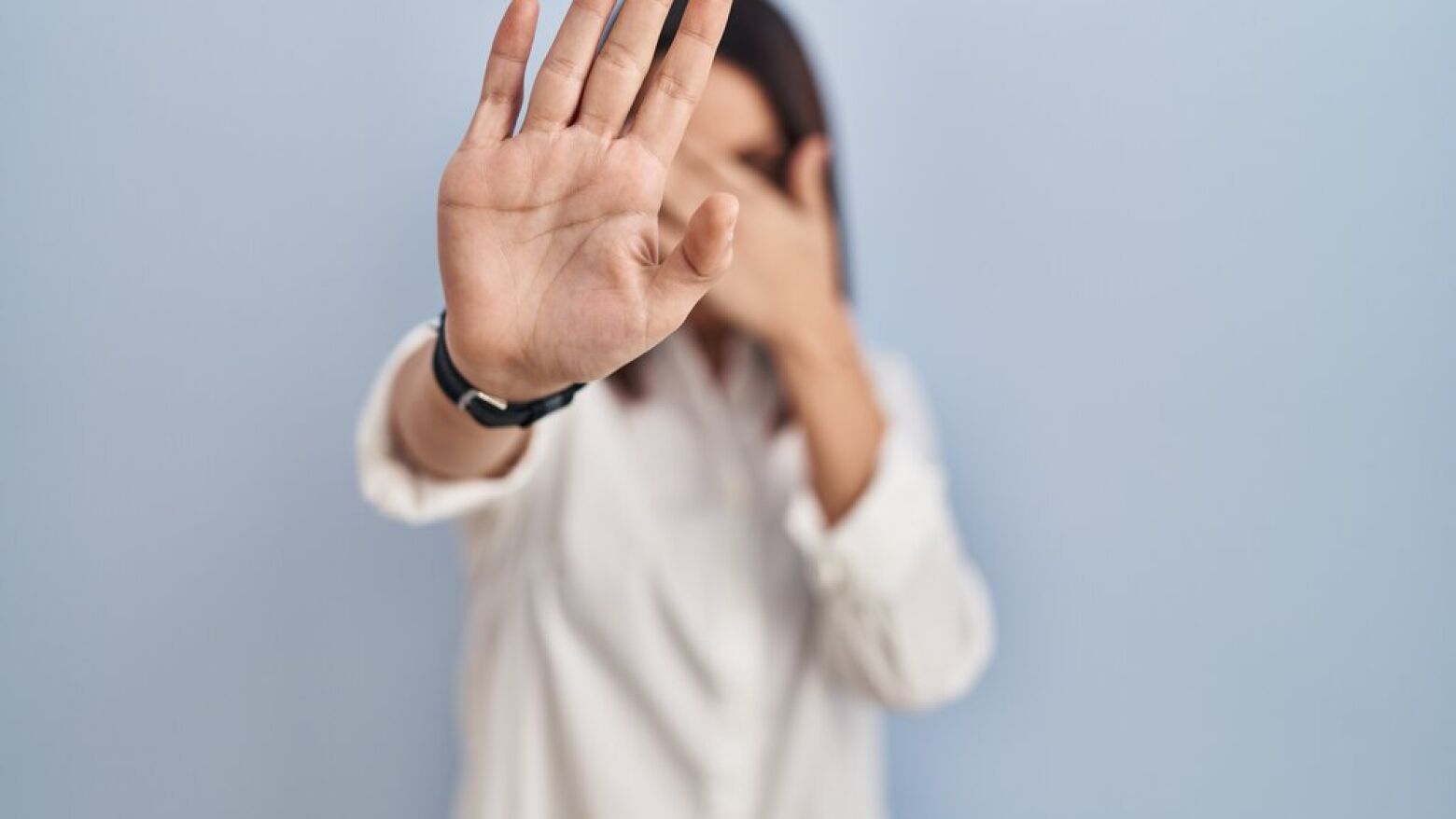 Governo anuncia abertura de tr&ecirc;s novos Gabinetes de Apoio &agrave; V&iacute;tima em 2026; um deles em Matosinhos