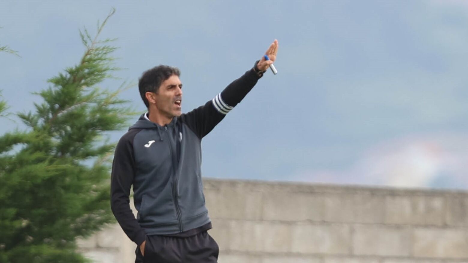Calica Moreira renova com Aliança FC Gandra para 2025/2026