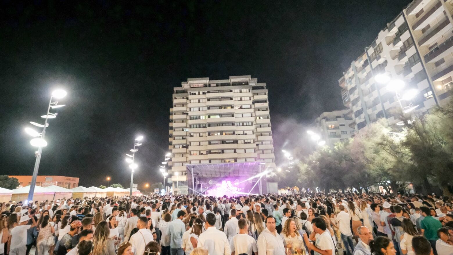 Noite Branca da Póvoa de Varzim regressa com música e animação em vários pontos da cidade