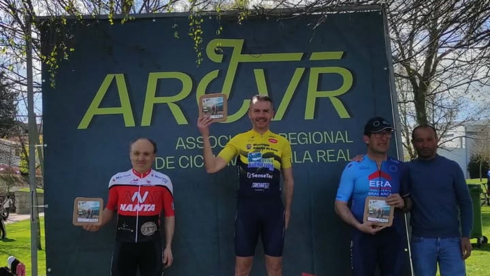 Paulo Botelho conquista 2.&ordm; lugar no 6.&ordm; BTT "Pelo Reino Maravilhoso" em Sabrosa