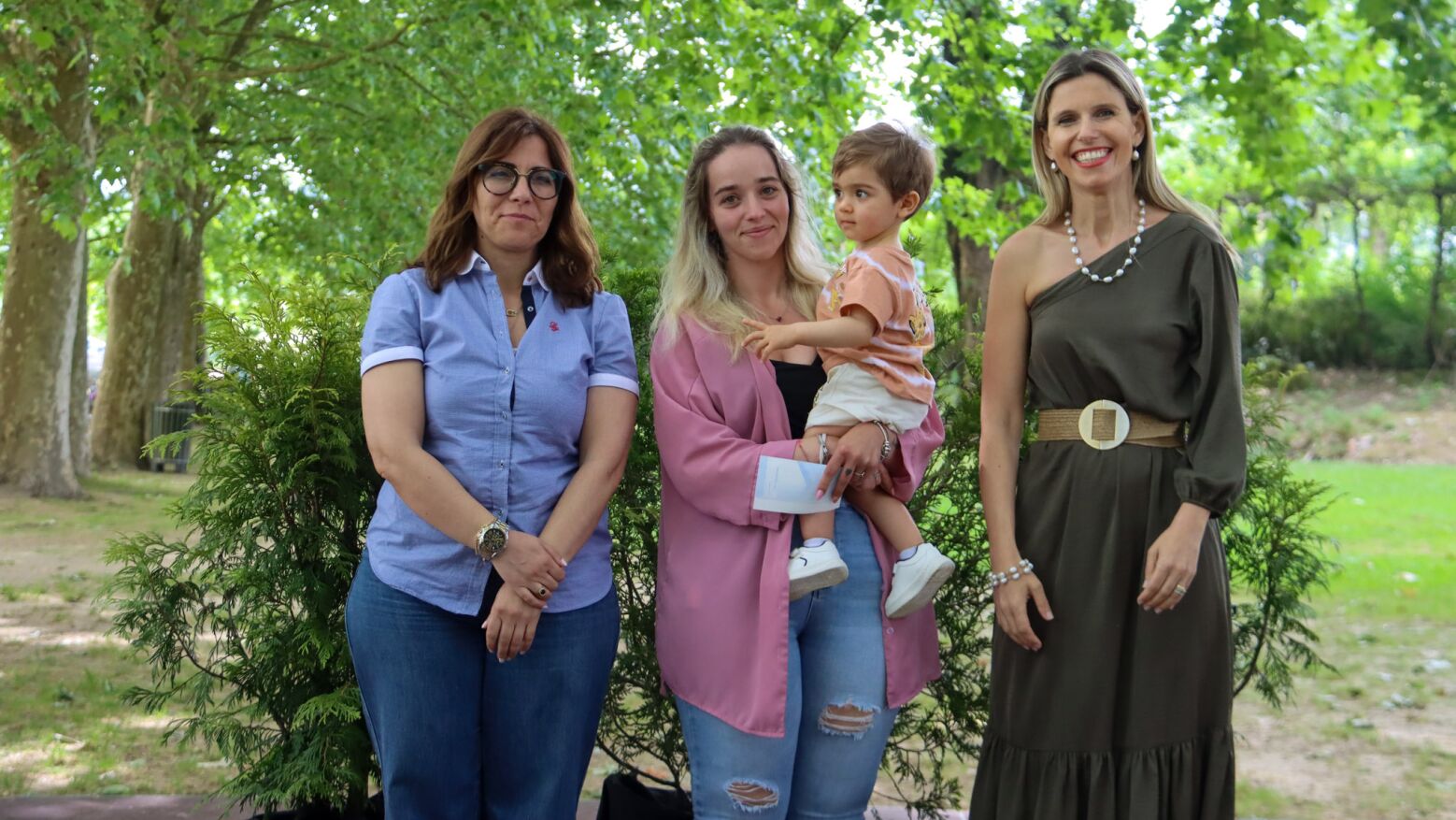 Município de Paredes entrega cheques-prenda a 78 famílias no Dia da Criança
