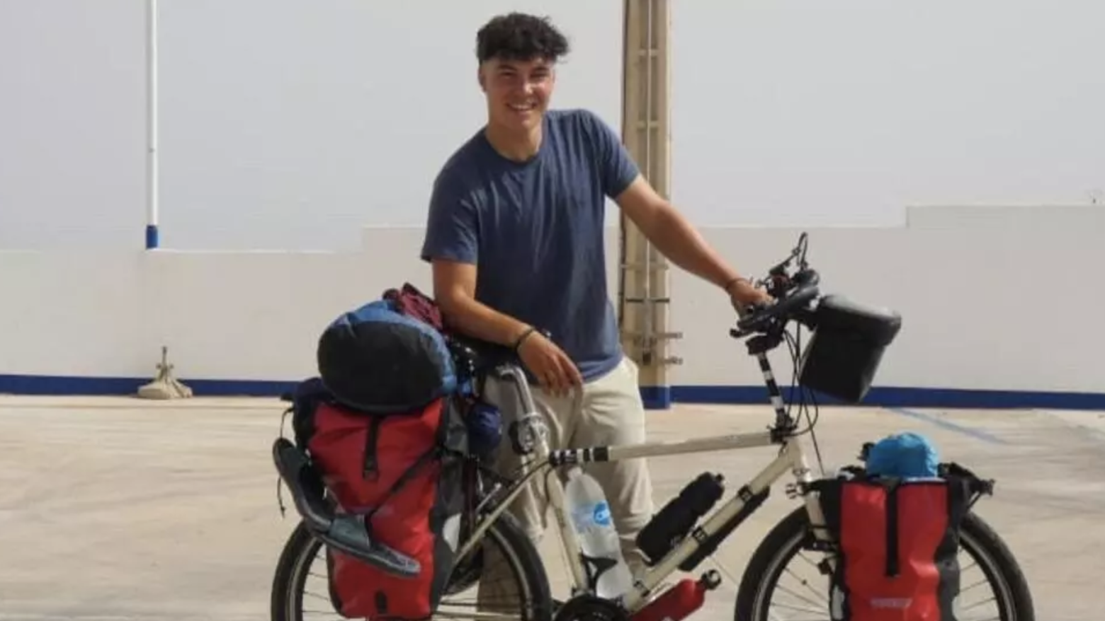 Francisco pedala 20 mil quilómetros de Lisboa a Maputo para “perceber o que era estar longe de casa”