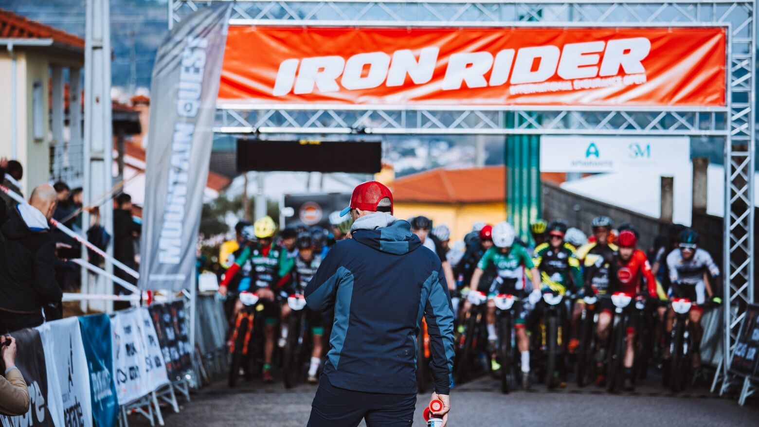 Castelo de Paiva recebe estreia do Iron Rider, prova de resist&ecirc;ncia em BTT