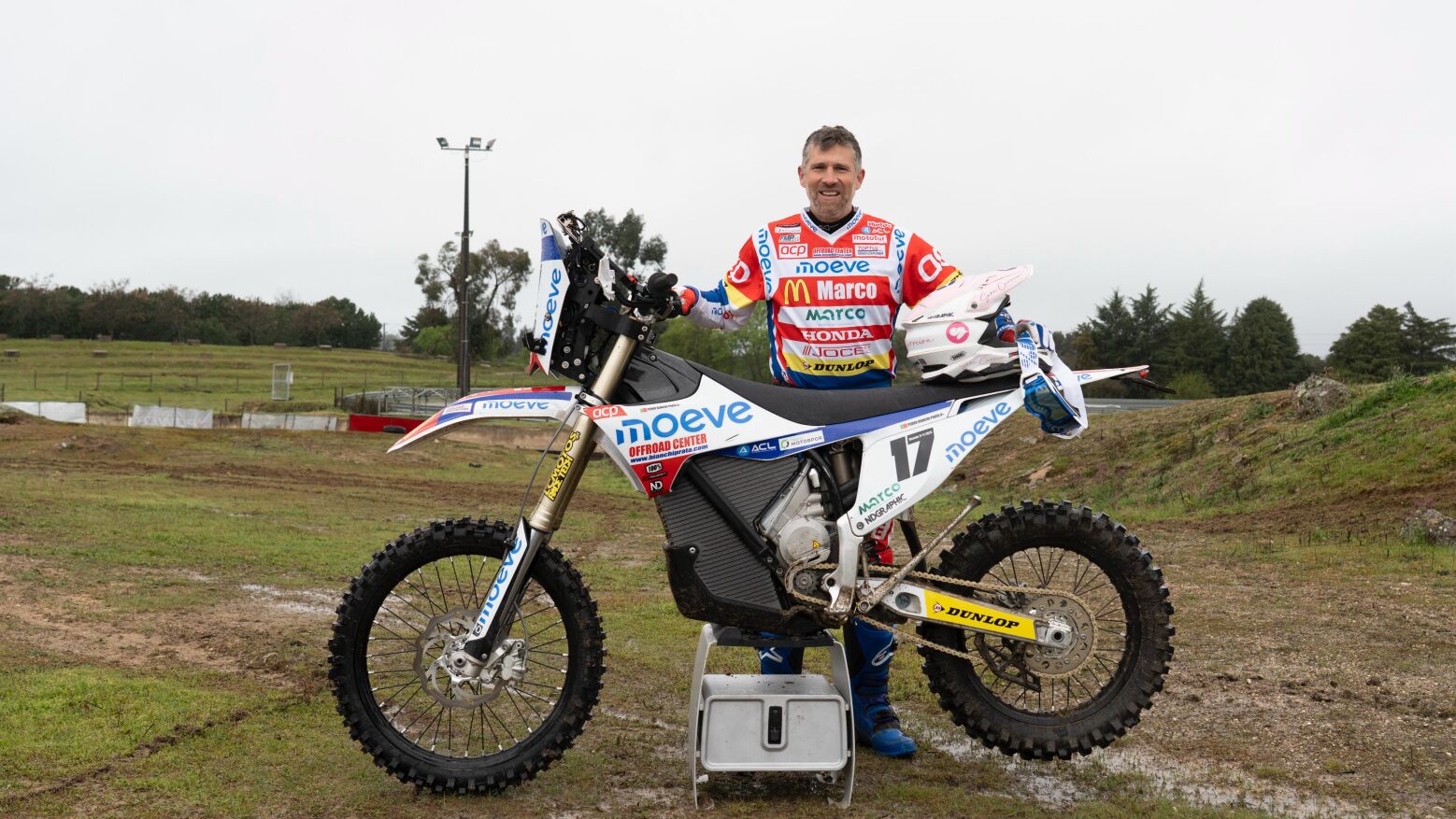 Pedro Bianchi Prata no mundial de bajas em moto 100% elétrica
