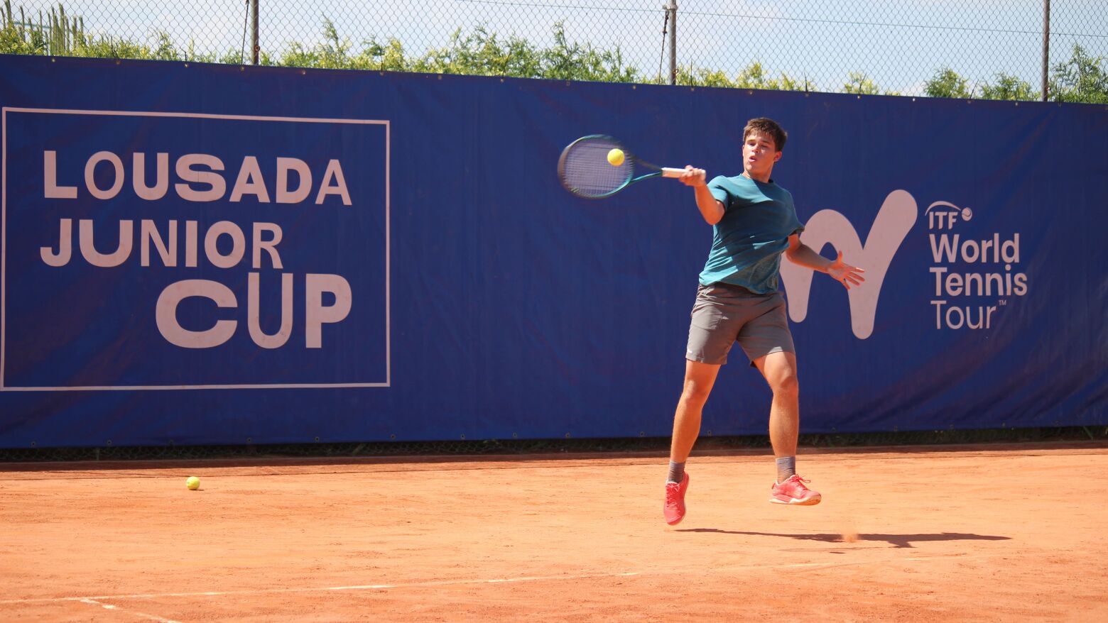 Rodrigo Leal, Gonçalo Castro e Salvador Monteiro nos quartos-de-final da Lousada Junior Cup II