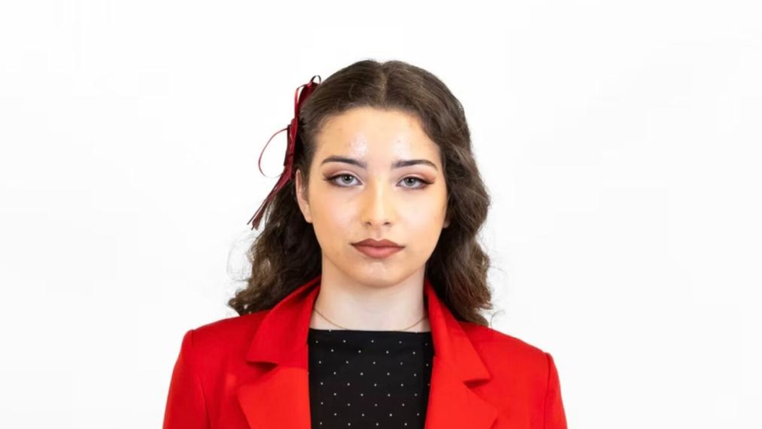 Castelo de Paiva: Let&iacute;cia trocou a timidez pelos saltos altos e j&aacute; conquista pr&eacute;mios na moda