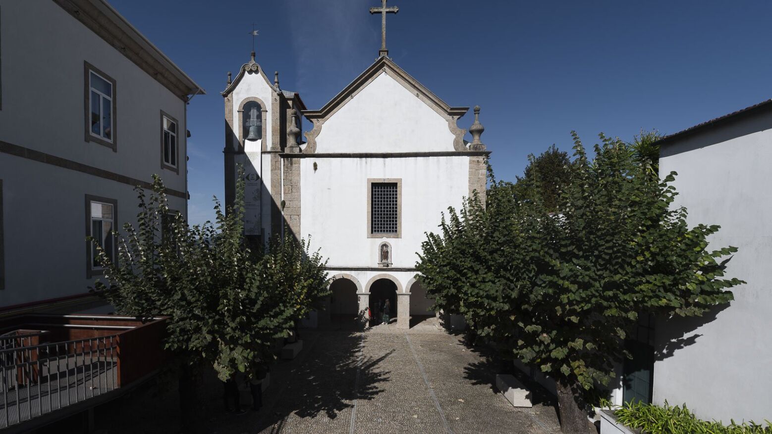Universidade Sénior de Penafiel promove performance sobre a mulher na Igreja dos Capuchos
