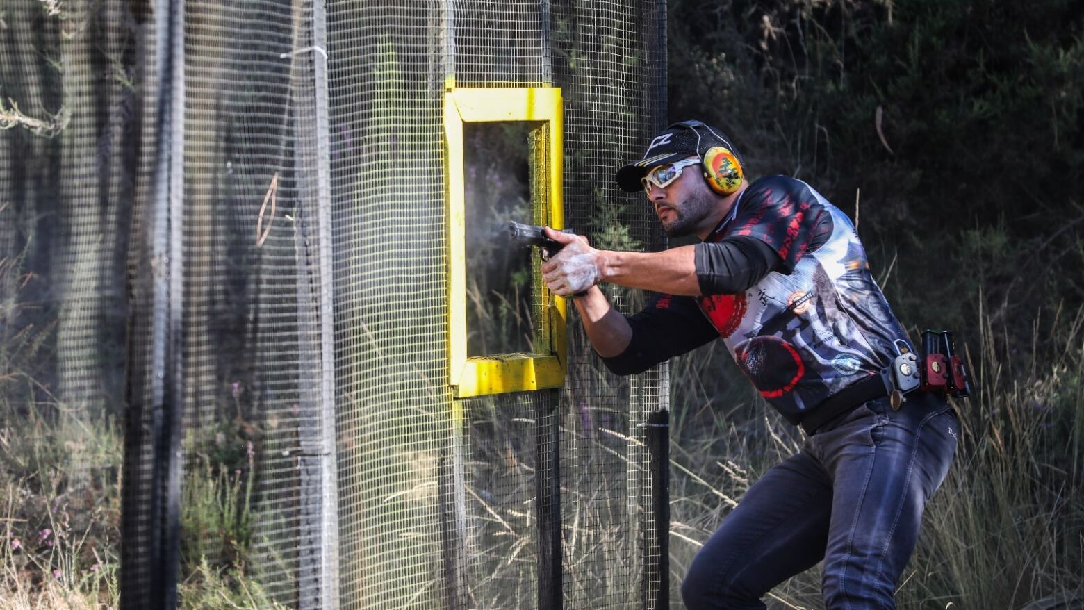Maurício Reis do fascínio pelas armas até ao título de bicampeão nacional de tiro prático