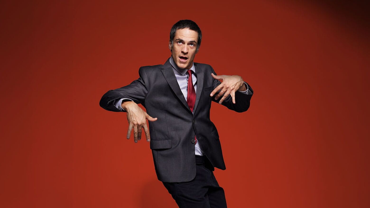 Mateus Solano apresenta "O Figurante" no Audit&oacute;rio Municipal de Lousada a 26 de mar&ccedil;o