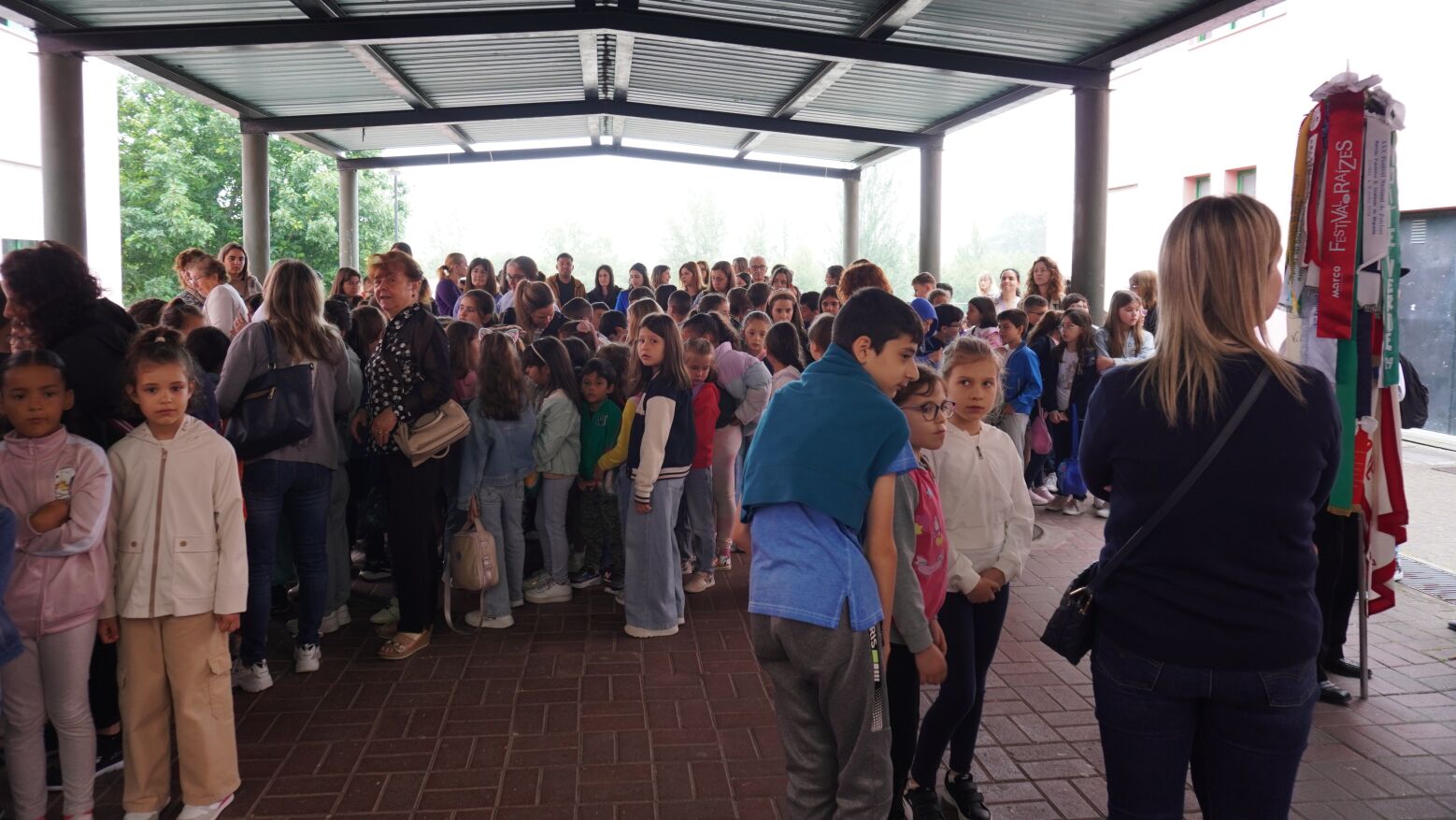 Escola Básica de Sande acolheu exposição artística feita por alunos do concelho e promoveu workshops artesanais