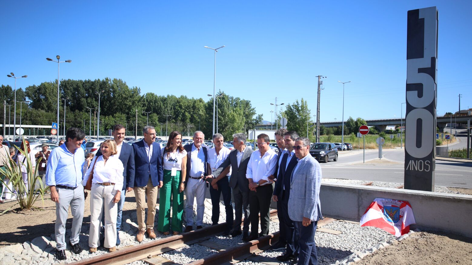 Penafiel celebrou os 150 anos da Linha do Douro com inauguração de escultura evocativa