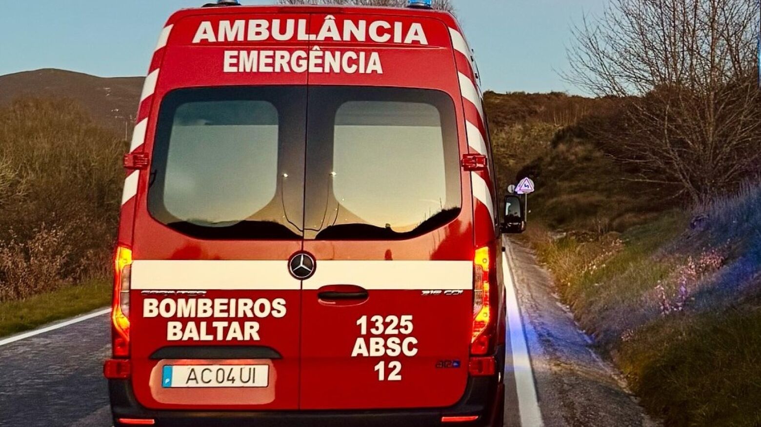 Paredes: Colisão de três carros causa um ferido em Baltar
