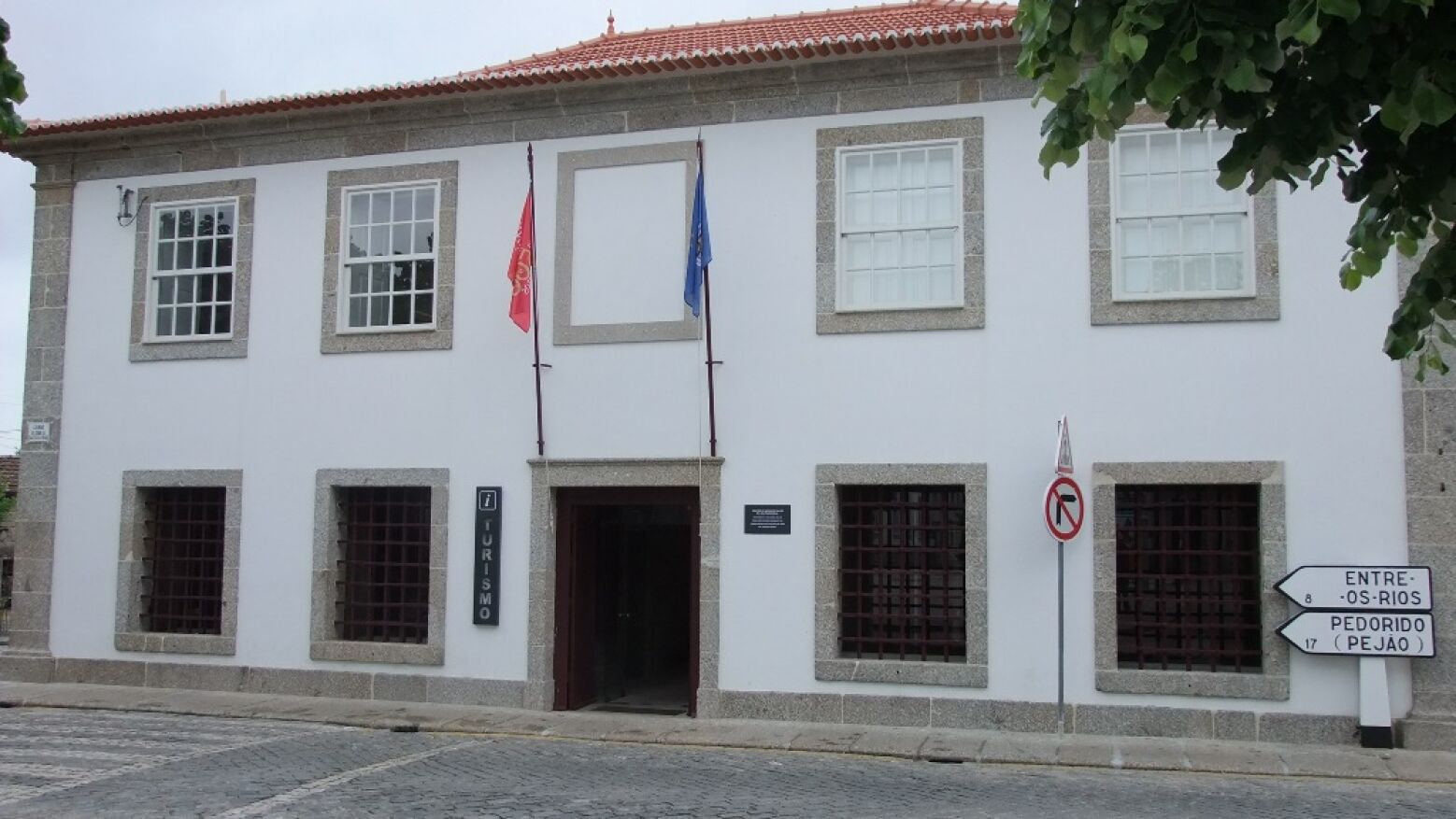Castelo de Paiva acolhe apresentação do livro "Vozes Silenciadas" de Teresa Canhoto Vieira