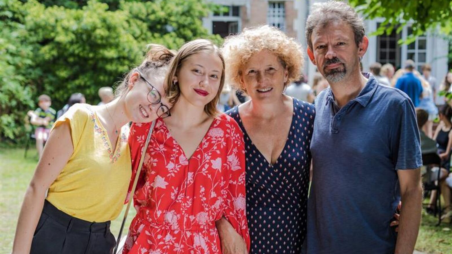 AFS quer recrutar novas famílias no Porto para acolher estudantes internacionais