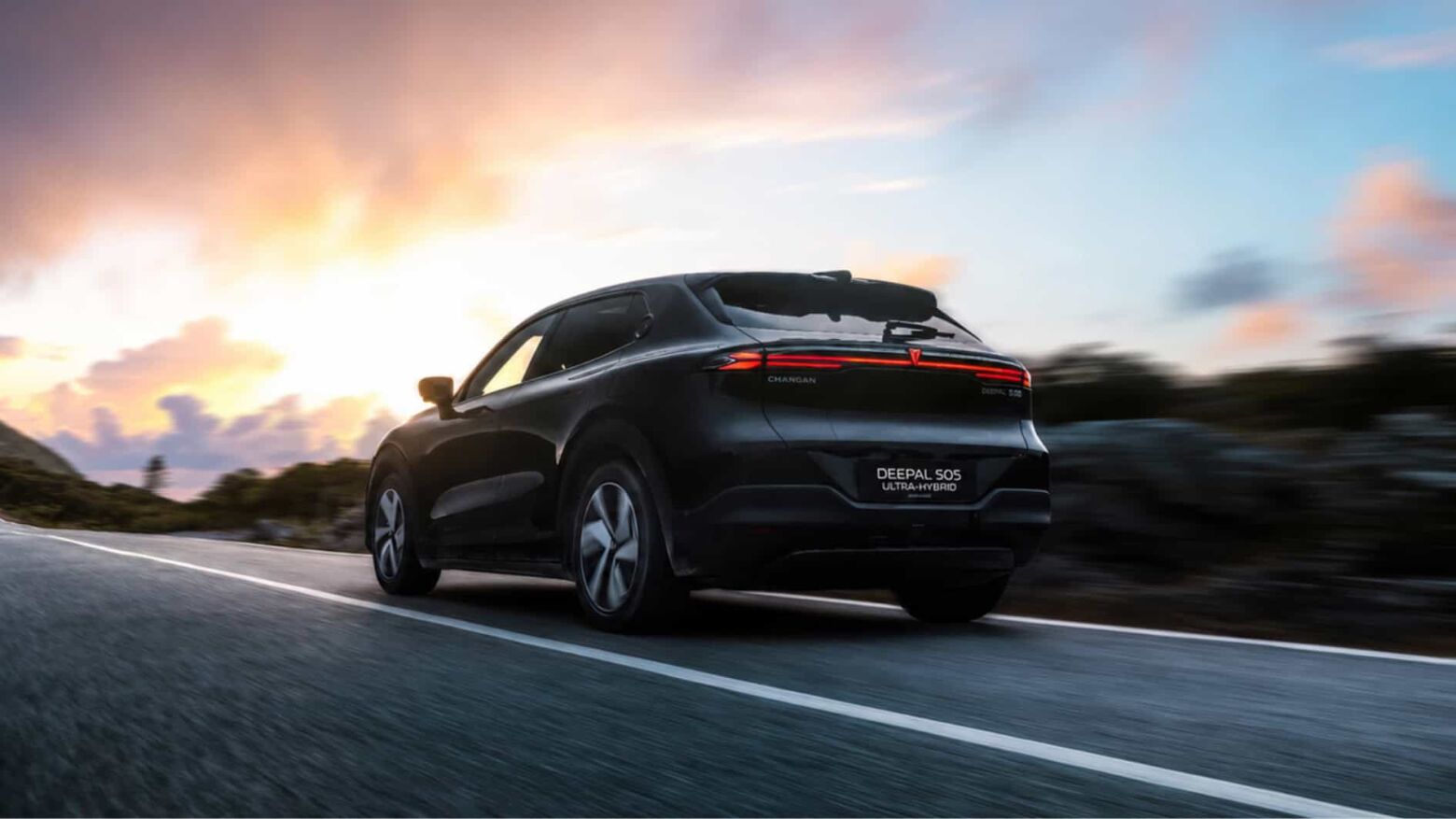 Changan desvenda novo SUV ultra-h&iacute;brido Deepal S05 em Portugal a partir de 33.990 euros