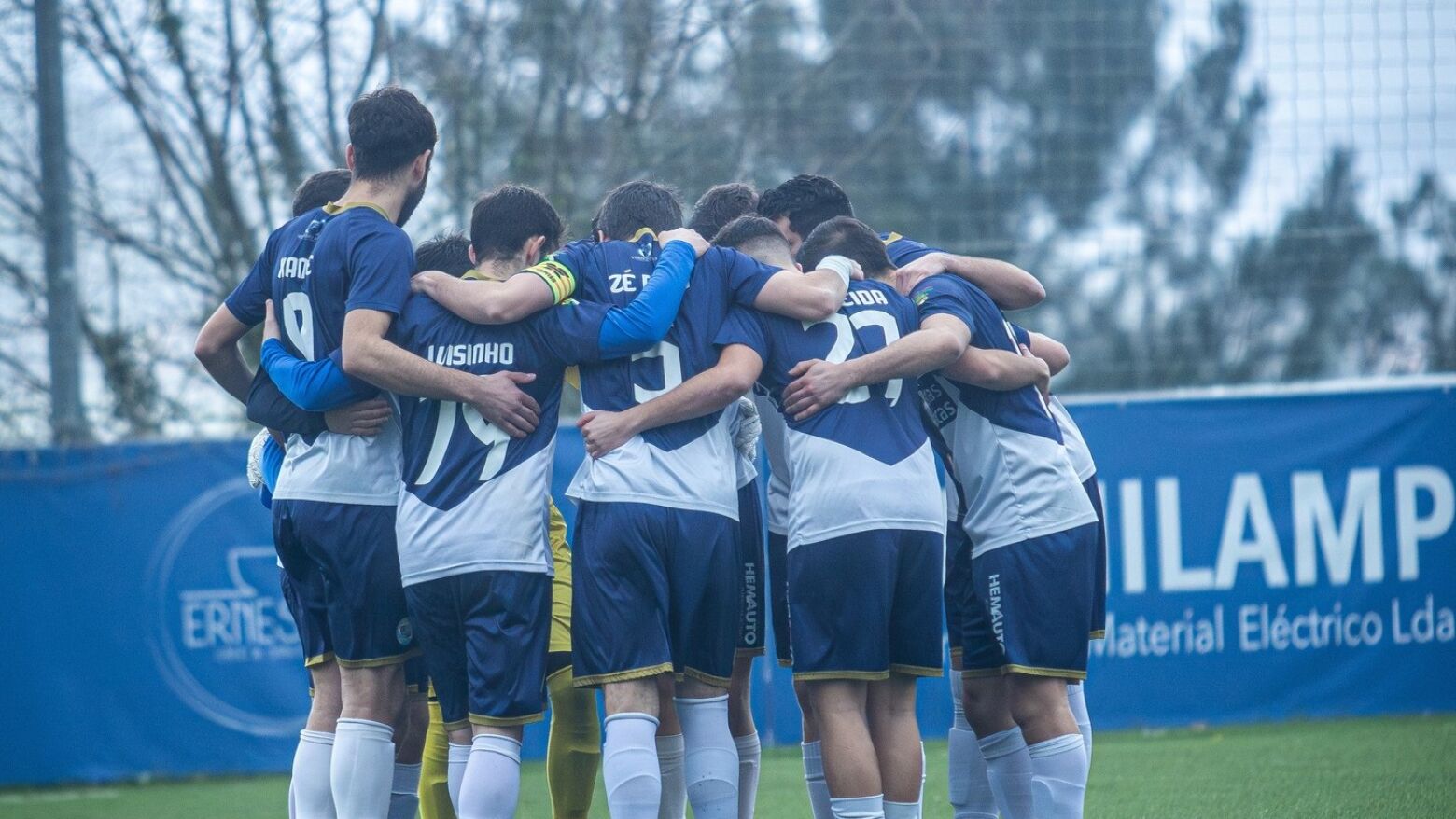 AR Tu&iacute;as fecha &eacute;poca com goleada e atinge 50 pontos