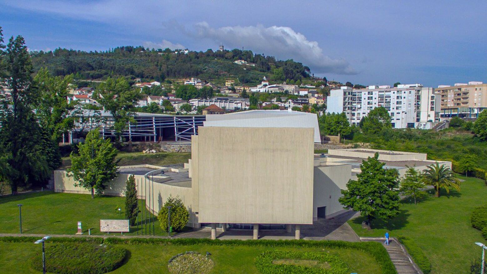 Biblioteca Municipal de Felgueiras acolhe exposição de platinotipias de Miguel Louro