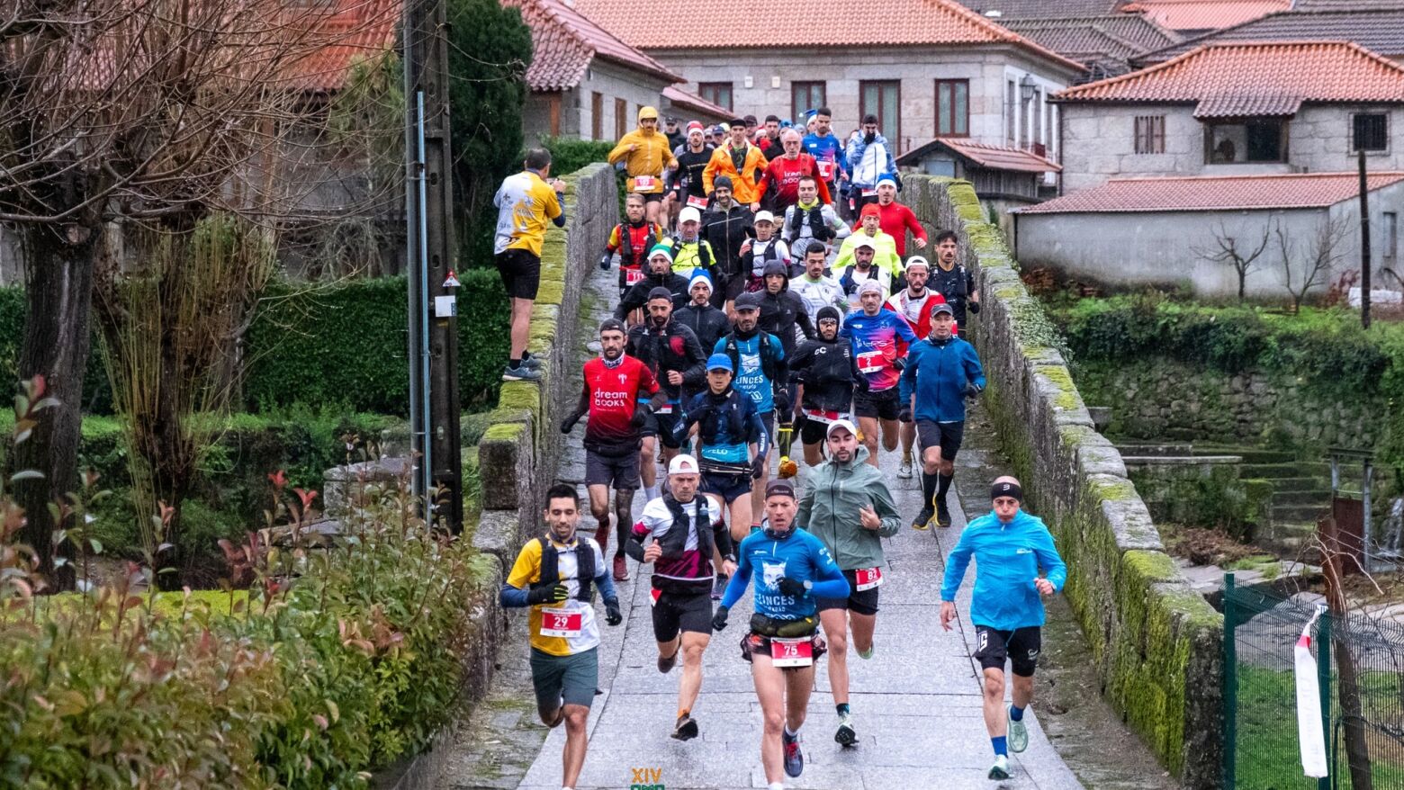 "Amarante Christmas Trail" re&uacute;ne mais de 1000 participantes nos trilhos do Mar&atilde;o