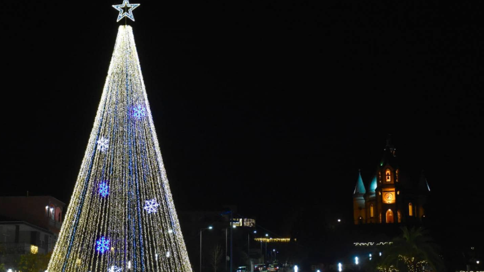 Penafiel Cidade Natal arranca domingo com Aurea e inaugura&ccedil;&atilde;o da ilumina&ccedil;&atilde;o
