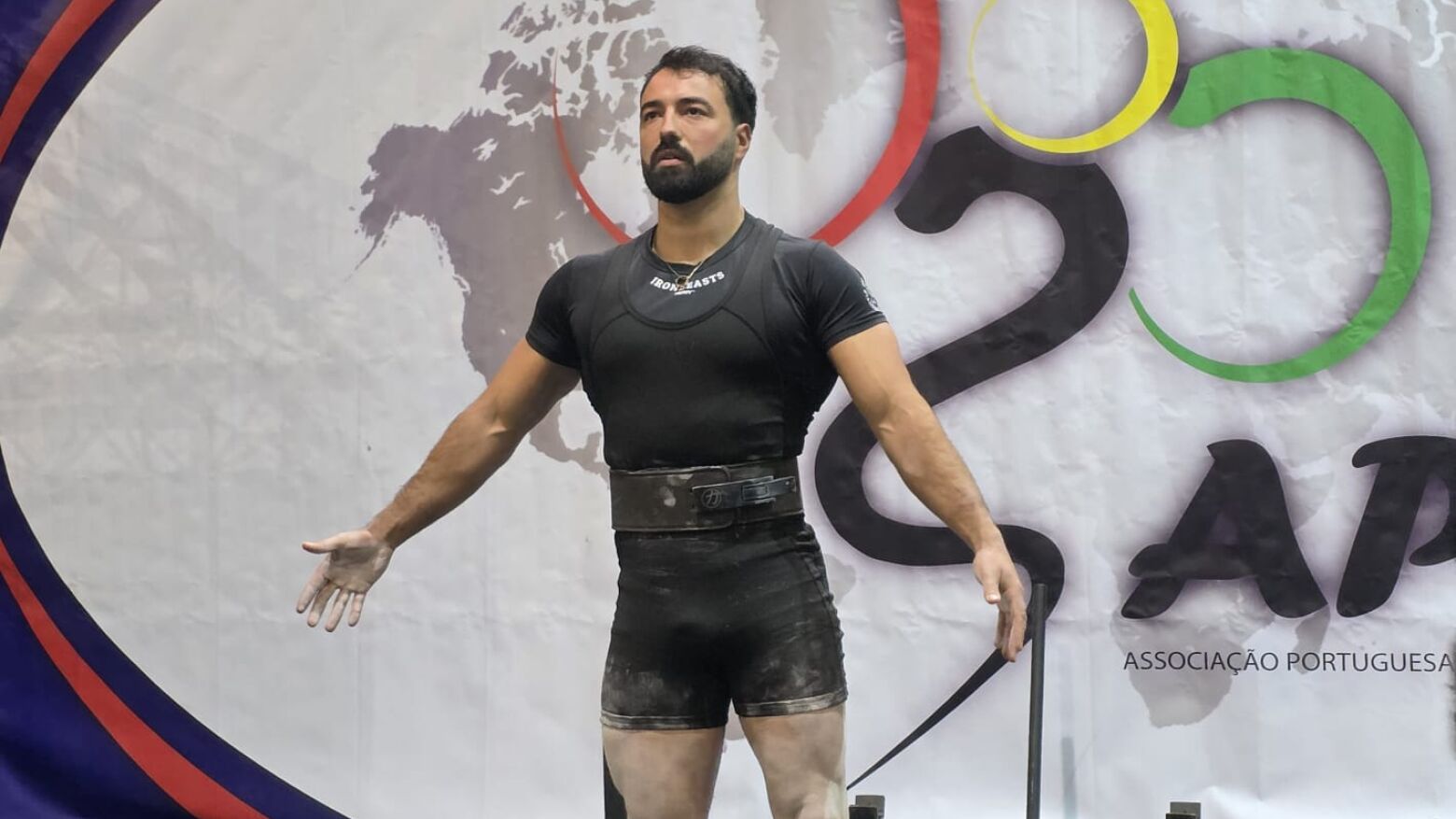 "N&atilde;o vale a pena sacrificar a vida por likes": Ricardo Cardoso, o atleta que rejeita a ilus&atilde;o do corpo perfeito