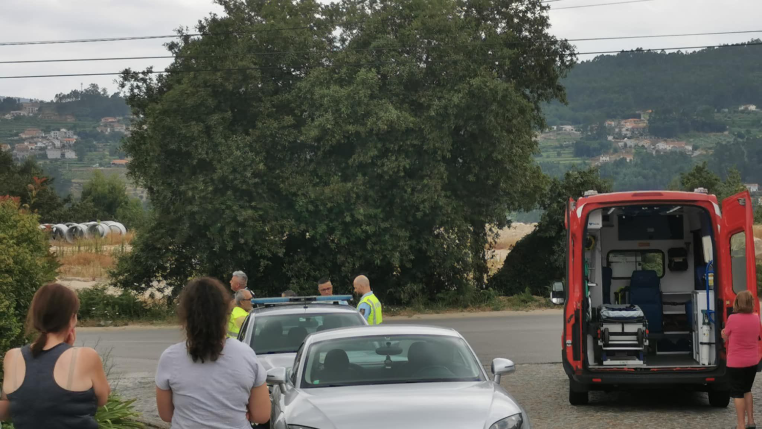 Colisão entre duas viaturas ligeiras provoca um ferido em Marco de Canaveses