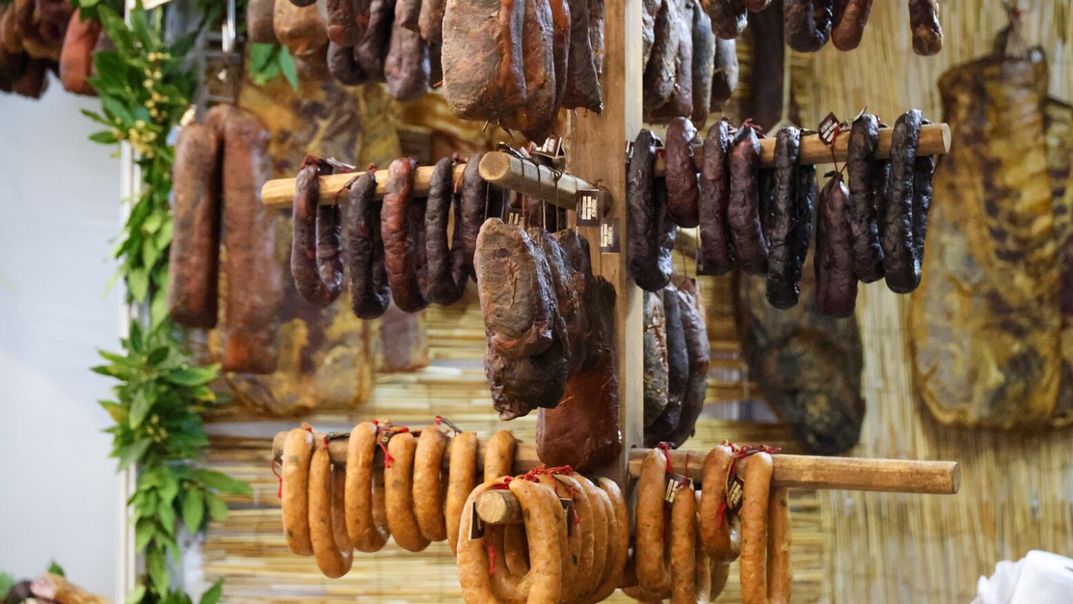 Baião recebe 20.ª Feira do Fumeiro com novo espaço de degustação e concertos de Rosinha e d'"Os Pêgas"