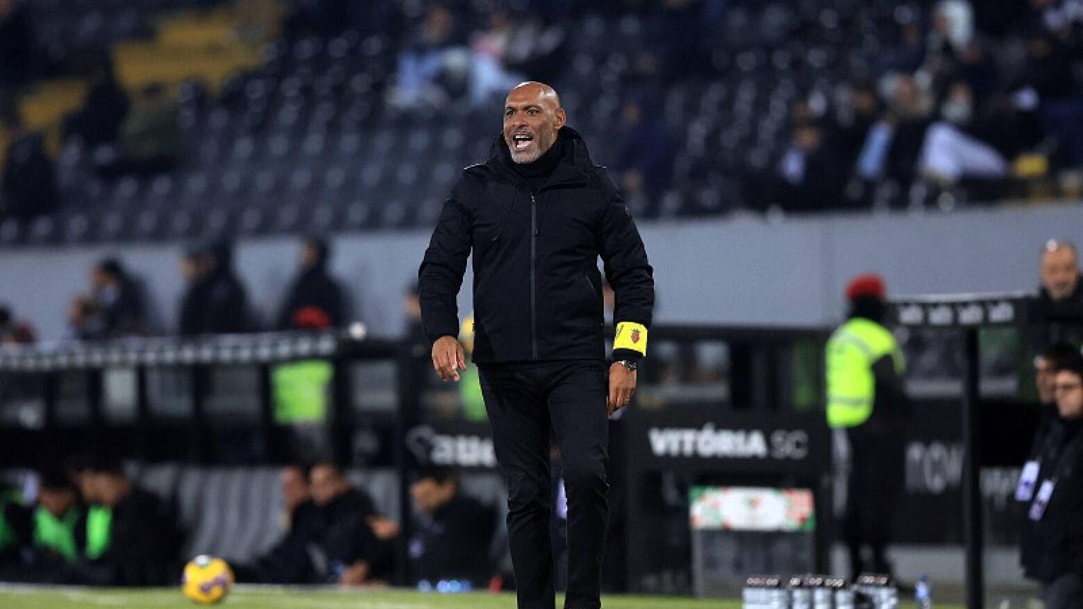 FC Penafiel oficializa saída do treinador Hélder Cristóvão