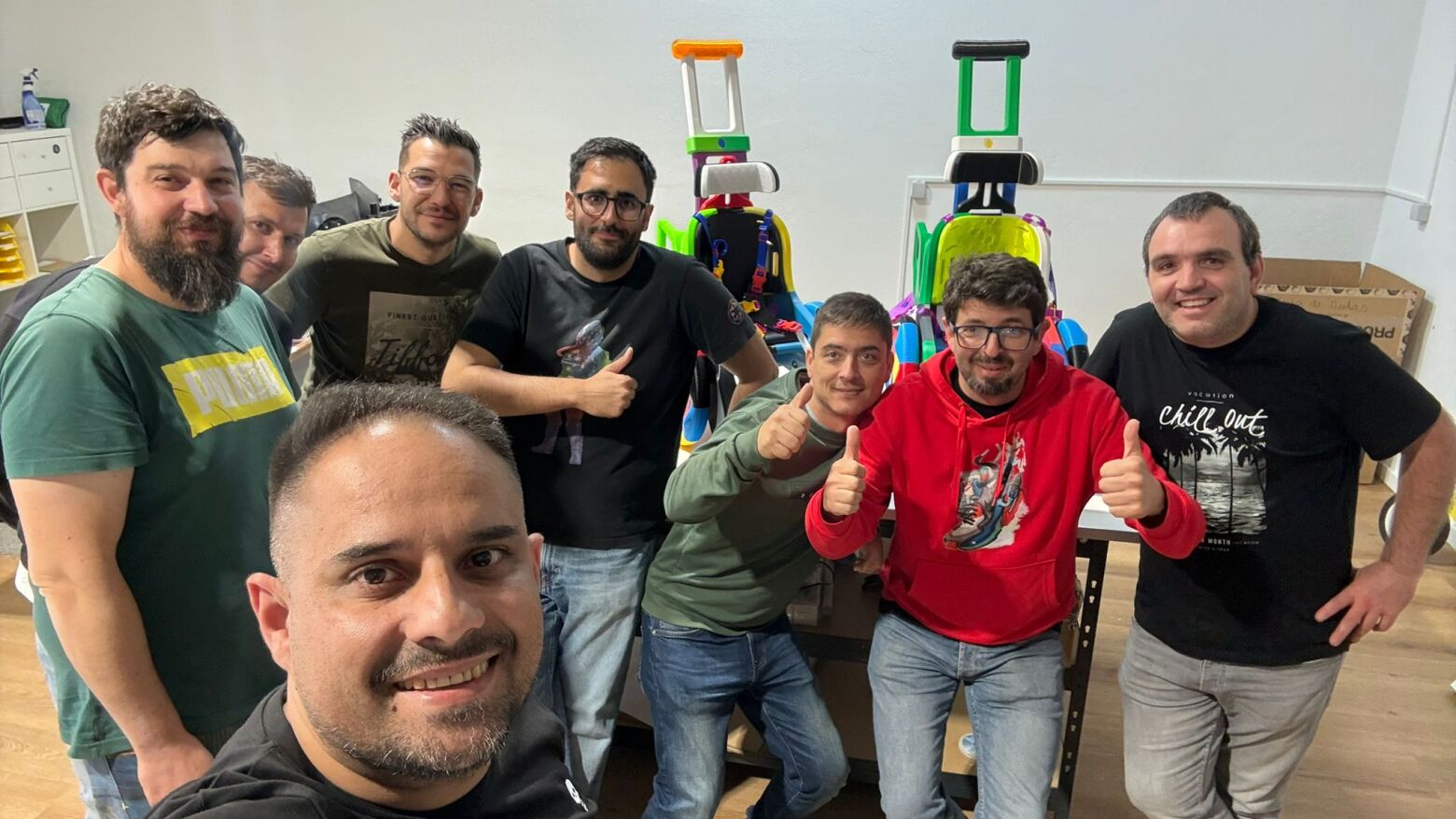 De Norte a Sul do pa&iacute;s, volunt&aacute;rios imprimem cadeiras de rodas para crian&ccedil;as com mobilidade reduzida