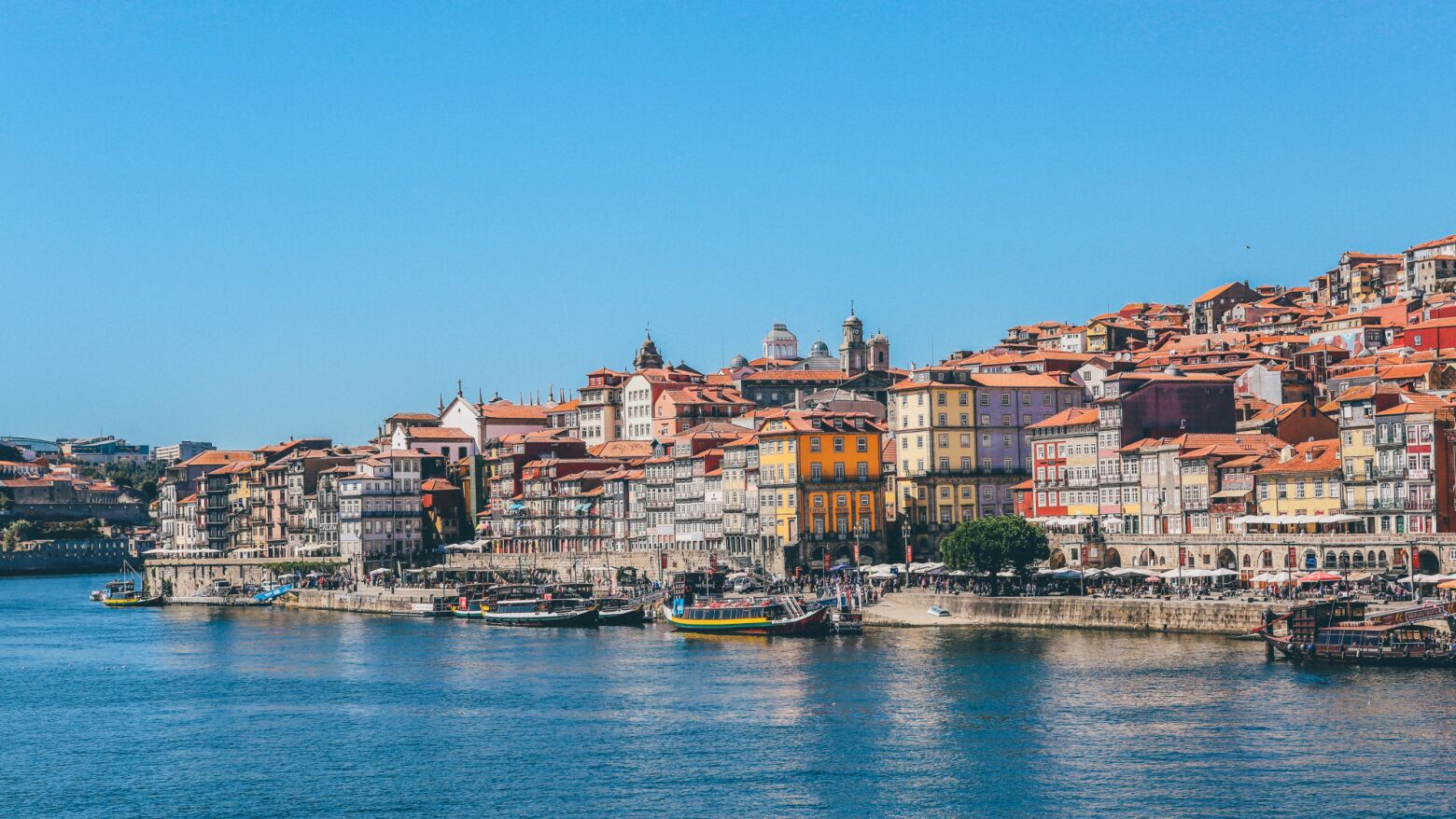 Porto quer estudo sobre travessia fluvial do Douro entre Gaia e Gondomar