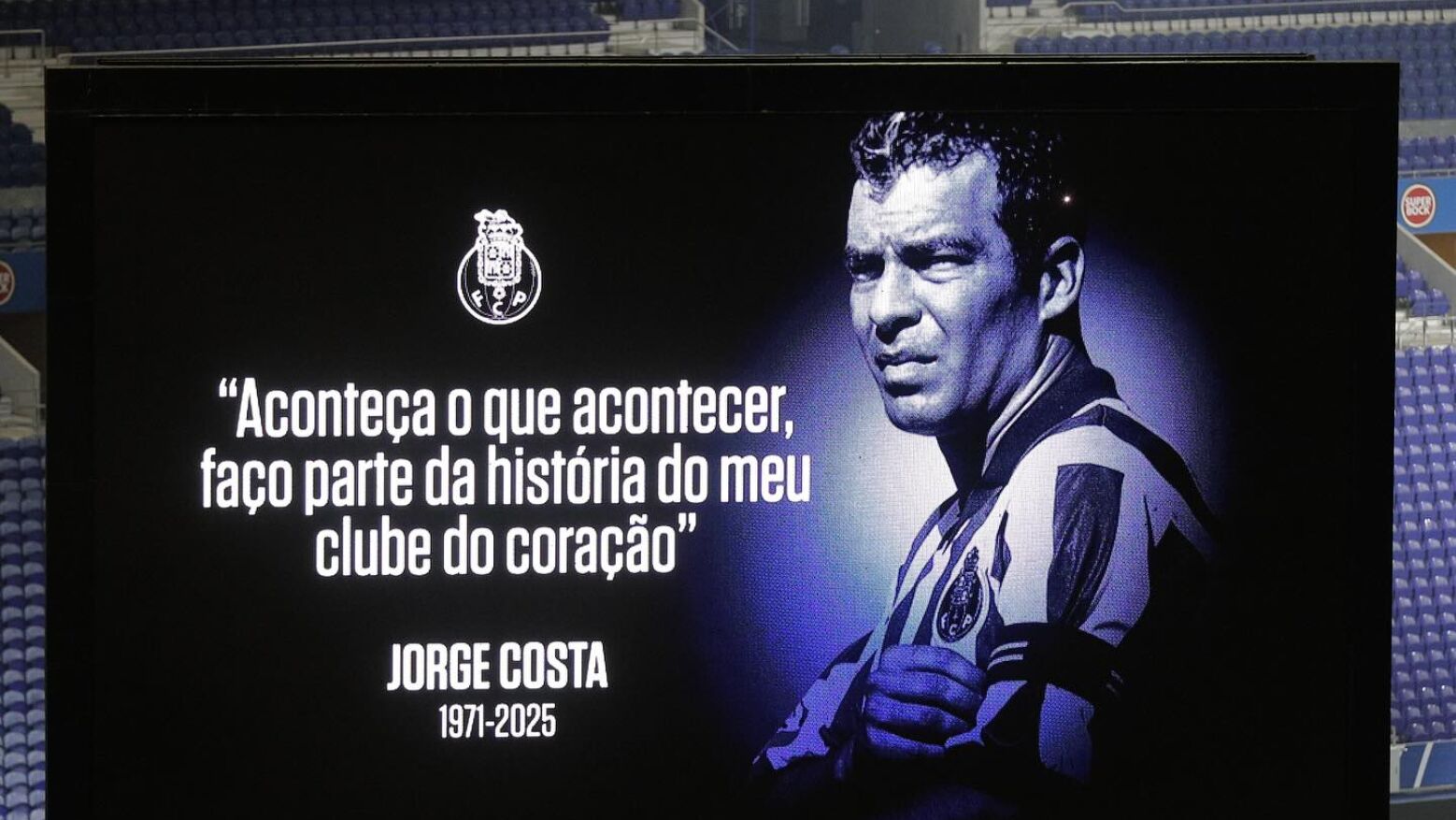 Cerimónias públicas de despedida a Jorge Costa decorrem hoje a partir das 15h00 no Estádio do Dragão.