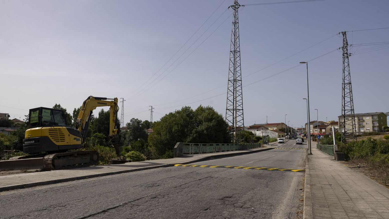 Valongo: Reabilita&ccedil;&atilde;o da ponte sobre o Rio Le&ccedil;a exige lombas tempor&aacute;rias e condiciona tr&acirc;nsito at&eacute; novembro