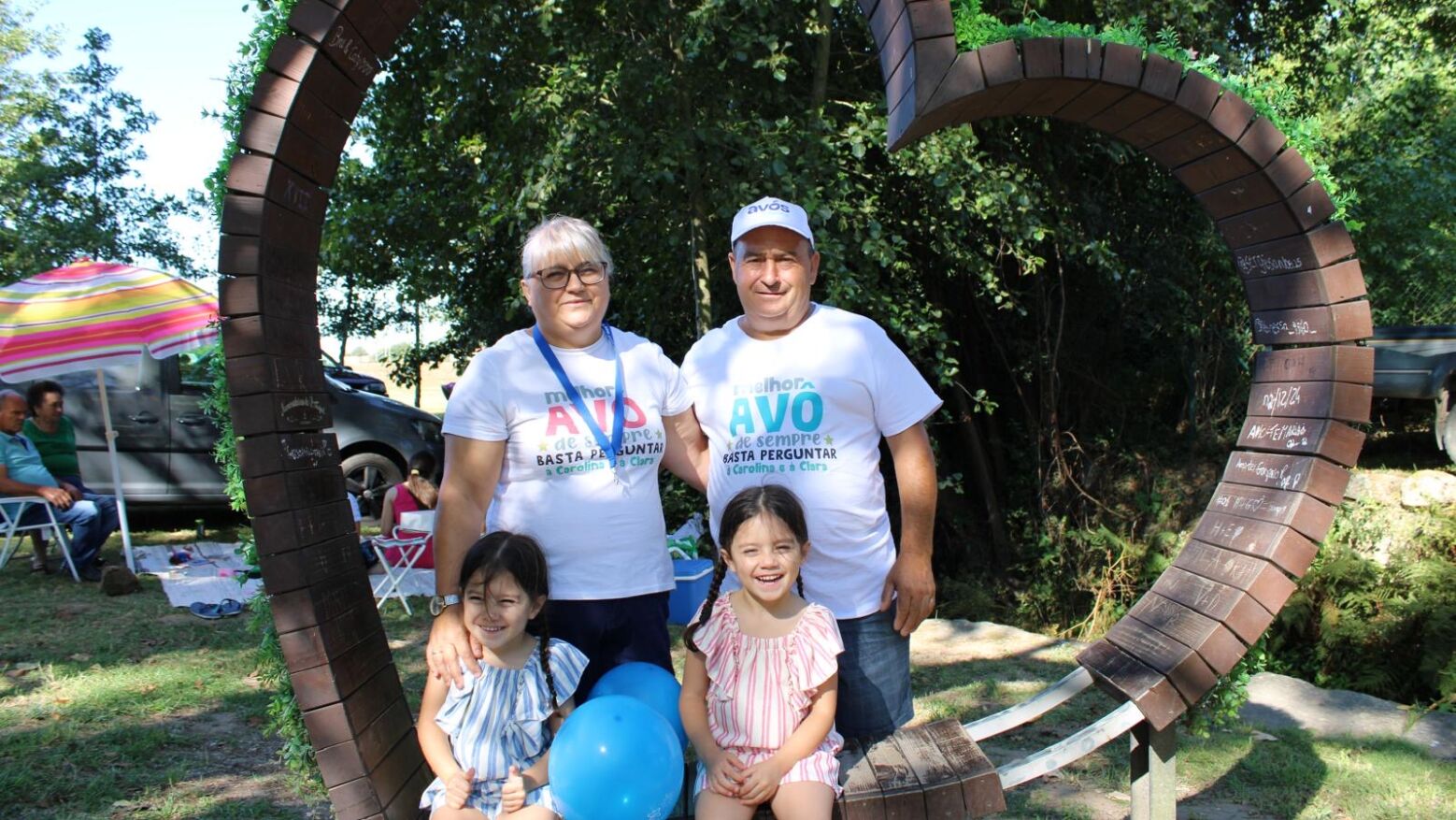 “Ser avô é ser pai duas ou três vezes”: José Agostinho e Cidália vivem Dia dos Avós com alegria em Penafiel