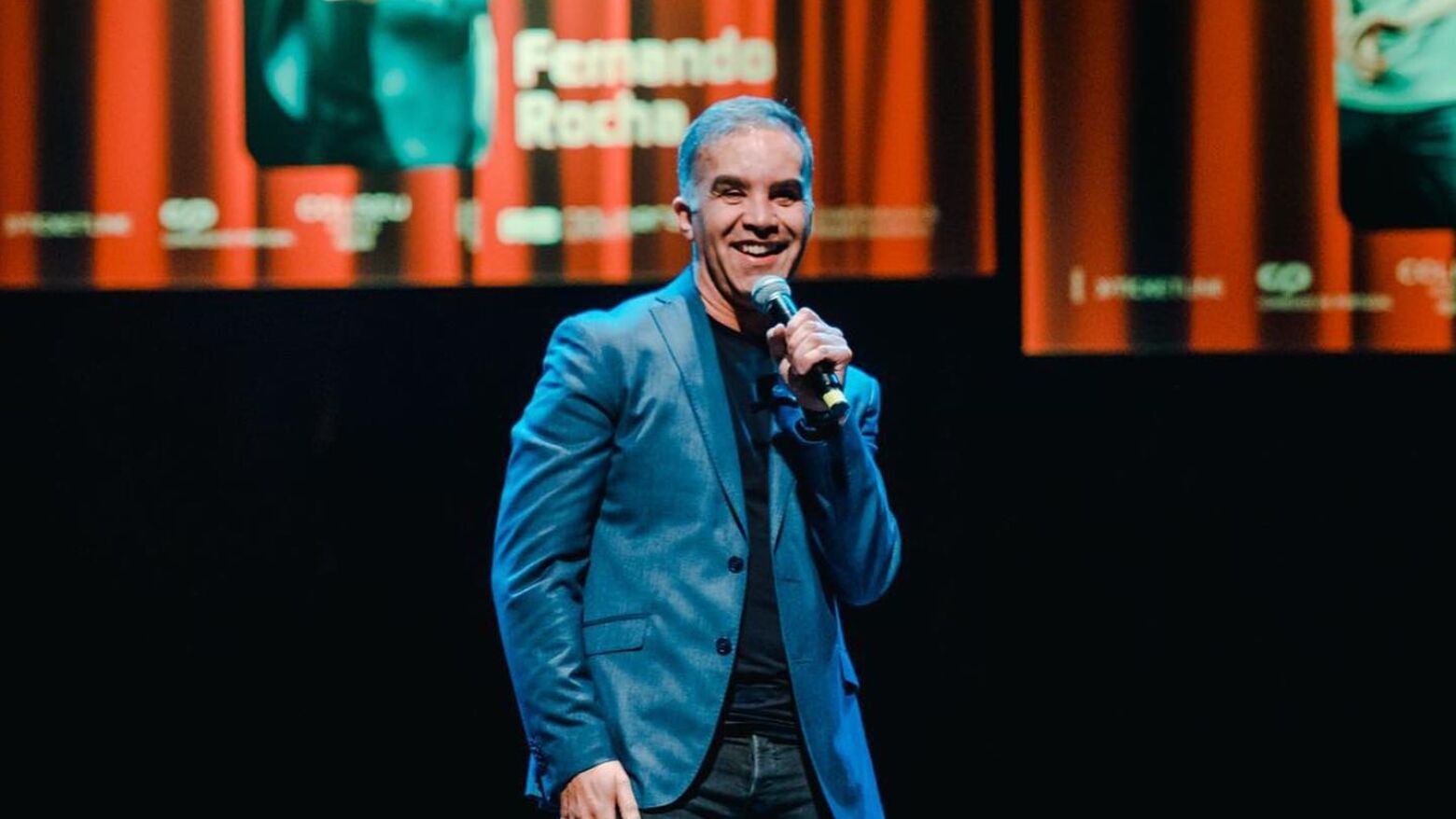 Miguel 7 Estacas leva espetáculo de stand-up comedy a Airães, Felgueiras