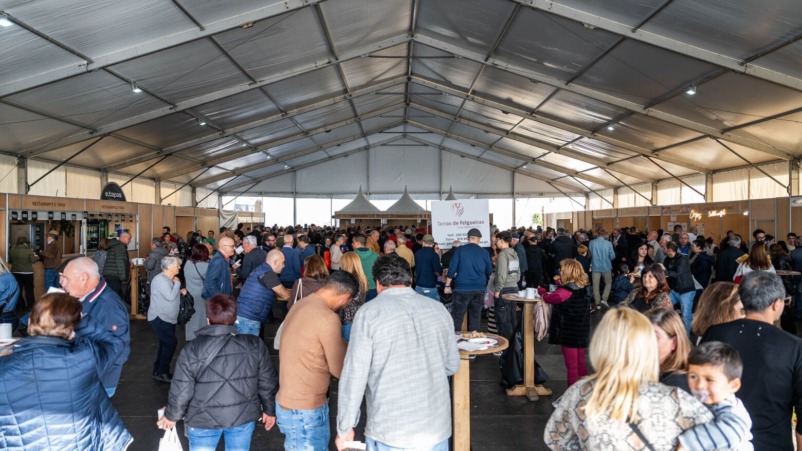 Missa, procissão e o tradicional magusto: Penafiel assinala hoje o seu feriado municipal