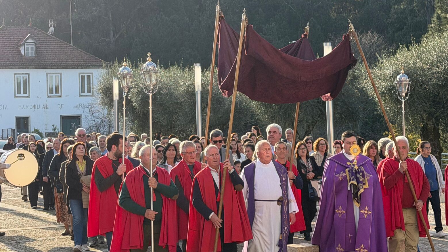 Celorico: Arnoia recupera tradi&ccedil;&atilde;o da Prociss&atilde;o dos Passos ap&oacute;s cinco d&eacute;cadas