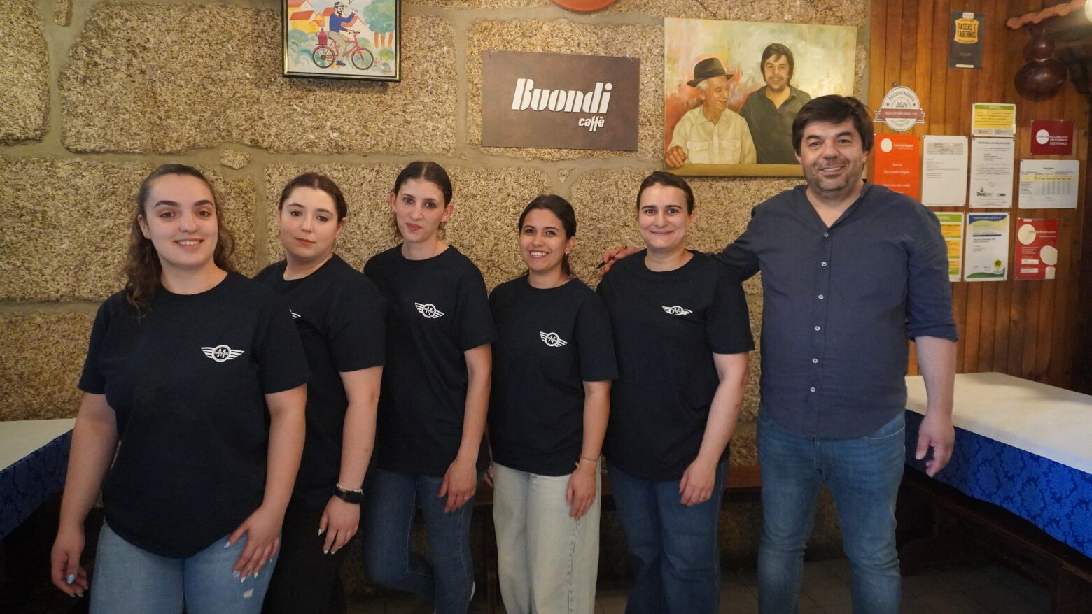 Equipa de Pedro Moreira honra 50 anos do legado do av&ocirc; na 'Tasca do Jo&atilde;o'