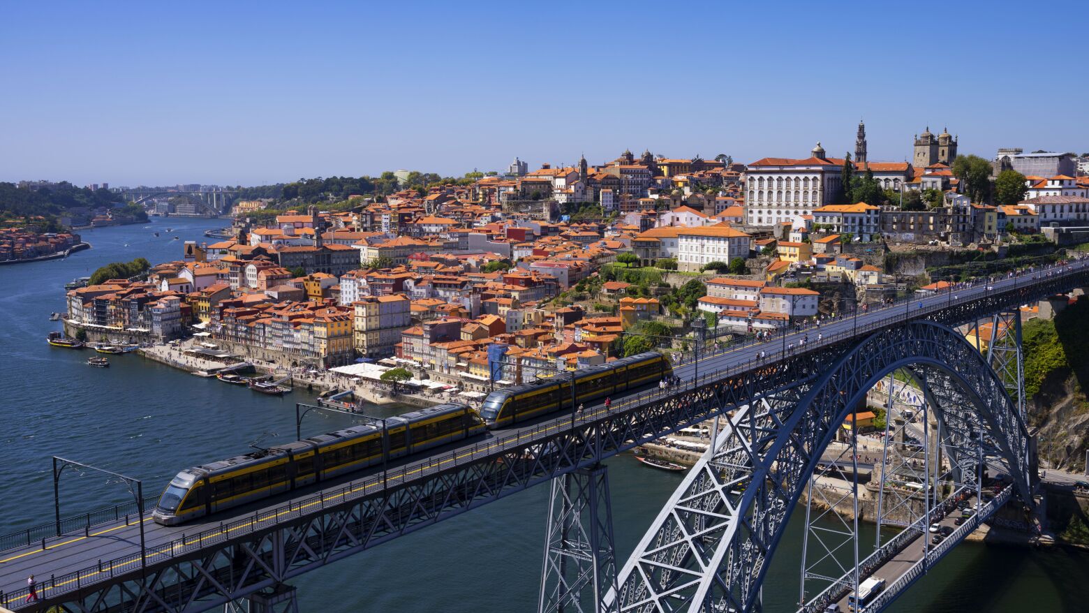 Porto eleito &ldquo;Melhor Destino Tur&iacute;stico Europeu 2025&rdquo; pelos World Travel Awards