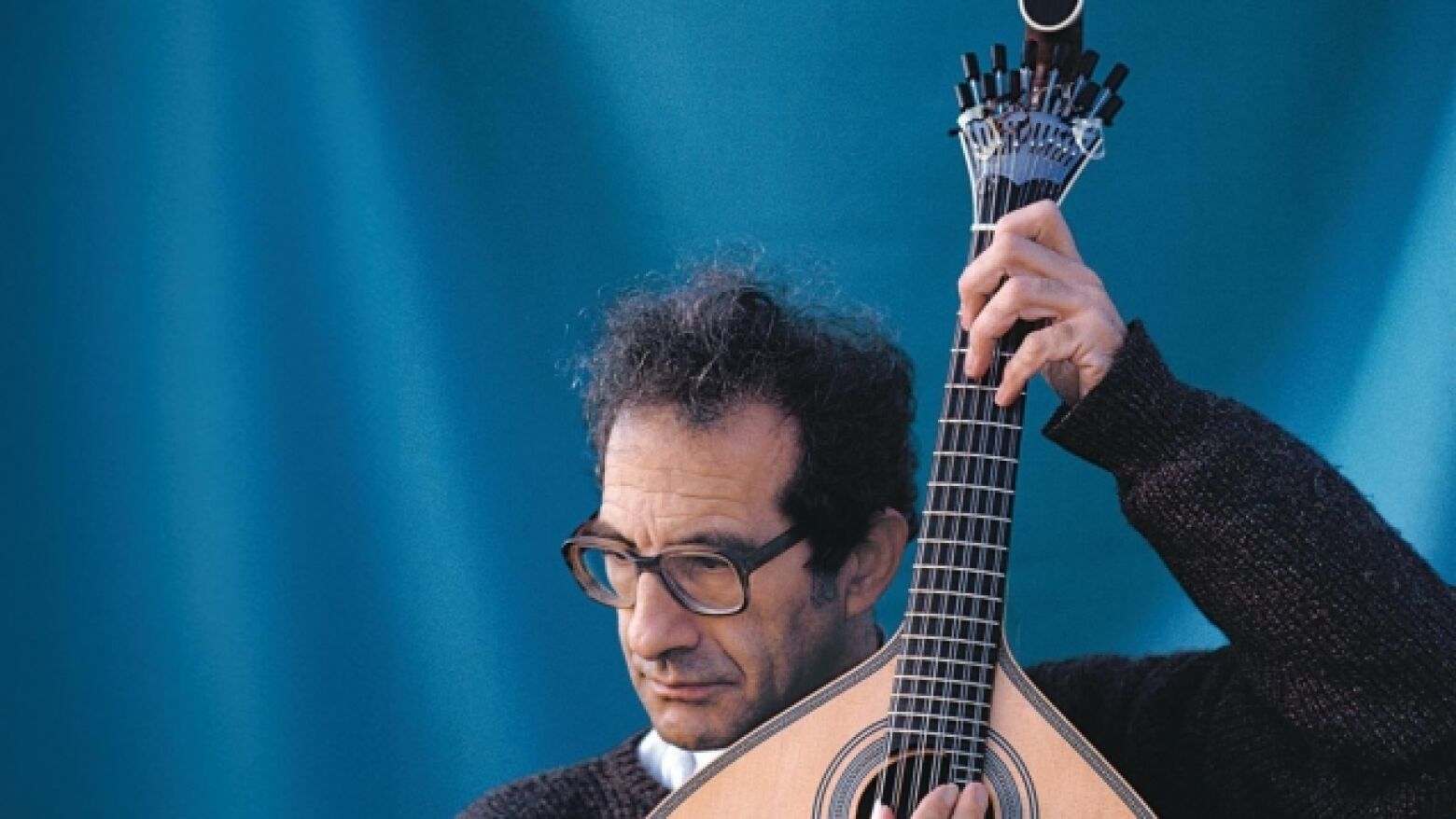 Porto vai celebrar 25 de Abril com homenagem a Carlos Paredes e concerto de Capicua