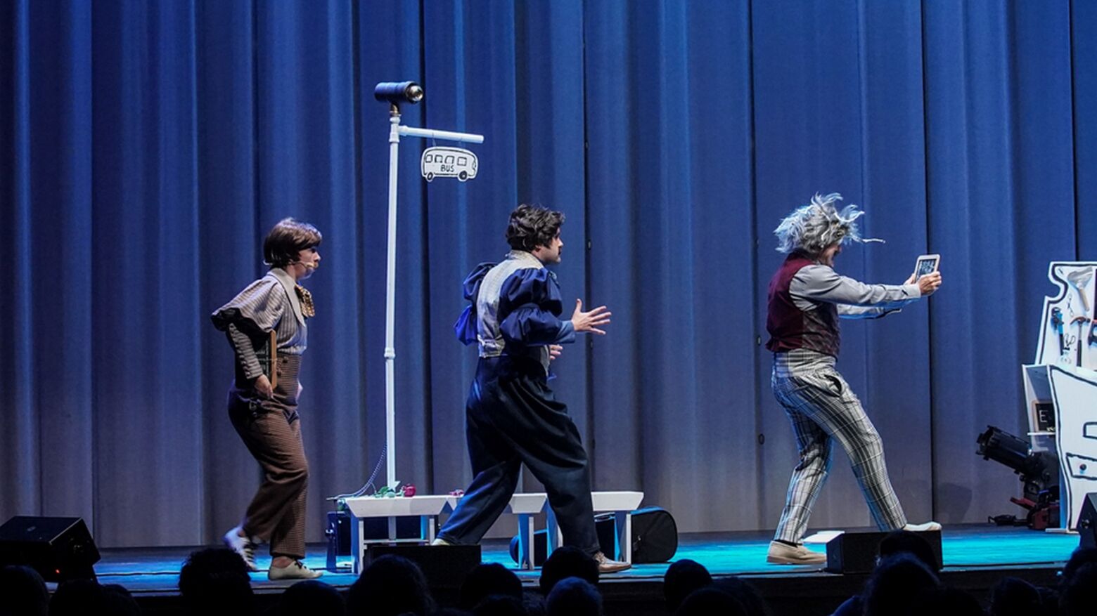 Casa da M&uacute;sica recebe estreia mundial de "Duvidismos e Relativ&ecirc;ncias de Einstein"