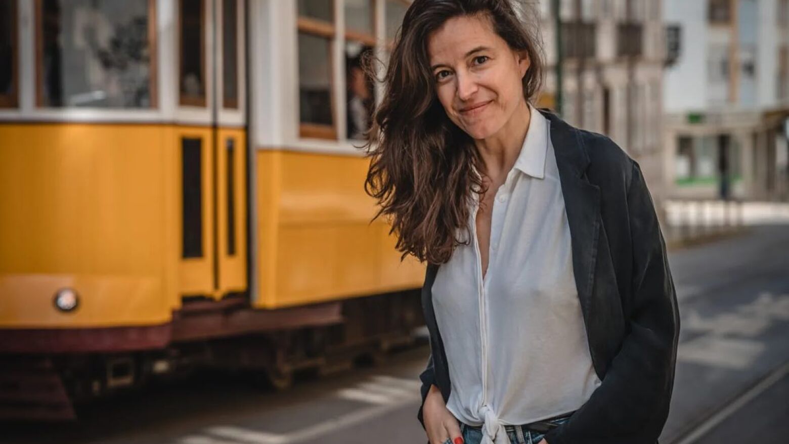 Autora Susana Moreira Marques em Bai&atilde;o para sess&atilde;o liter&aacute;ria