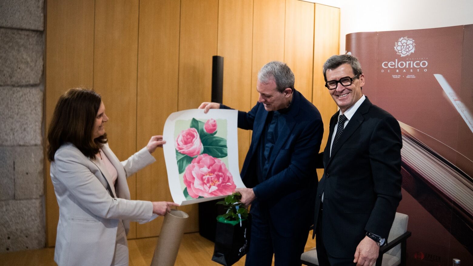 Celorico de Basto: Monsenhor M&aacute;rio Rui Oliveira apresenta obra po&eacute;tica de Frei Bernardo na Festa do Livro